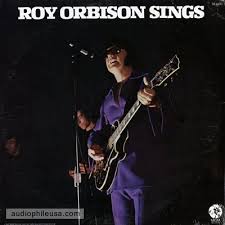 ROY ORBISON SINGS